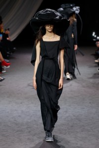 Yohji Yamamoto RTW Spring 2020