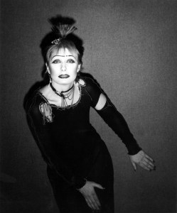 Zandra Rhodes, 1977