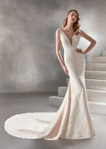 Atelier Pronovias Bridal Fall 2020