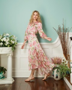 Black Iris RTW Spring 2020