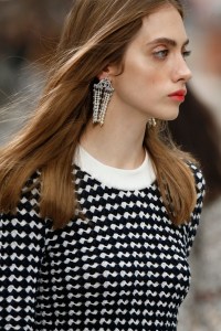 Details at Chanel RTW Spring 2020
