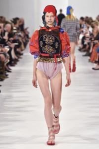 Maison Margiela RTW Spring 2017