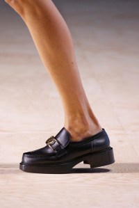Details at Louis Vuitton RTW Spring 2020