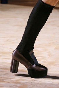Details at Louis Vuitton RTW Spring 2020