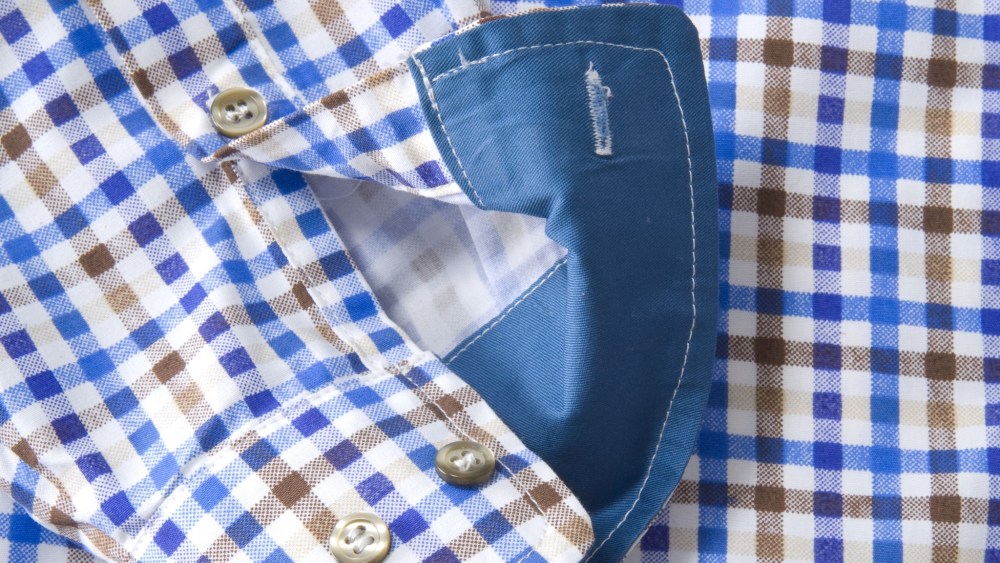 Men's shirt.
