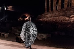 Mary Katrantzouwomenswear, summer 2020show 2Athens, Sounion, Temple of Poseidon
