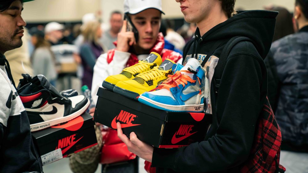 Shopping at Sneaker Con L.A. in 2018.