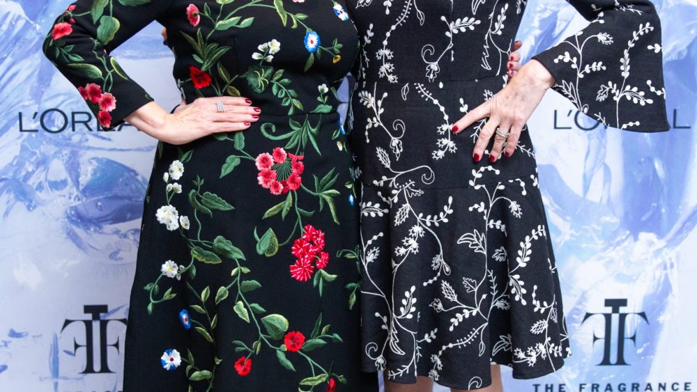 Carol Hamilton, Linda Levy