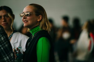 A street style look from Seoul Fashion Week Spring 2020.