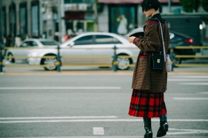 A street style look from Seoul Fashion Week Spring 2020.