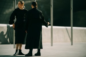 A street style look from Seoul Fashion Week Spring 2020.