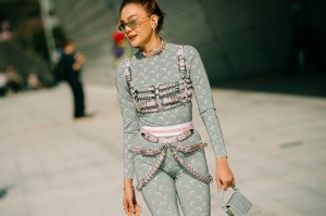 A street style look from Seoul Fashion Week Spring 2020.