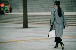A street style look from Seoul Fashion Week Spring 2020.