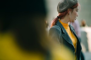 A street style look from Seoul Fashion Week Spring 2020.