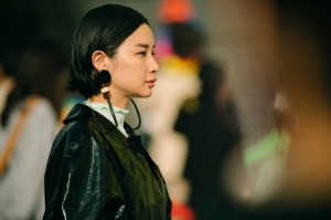 A street style look from Seoul Fashion Week Spring 2020.