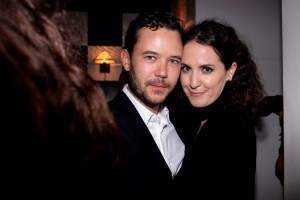 Jeff Henrikson, Sara Moonves