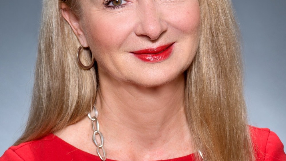 Andrea Weiss