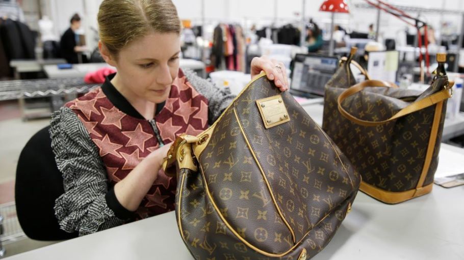 The RealReal's Q3 shows revenue growth in its luxury resale model, with active buyers rising 43 percent year-over-year.