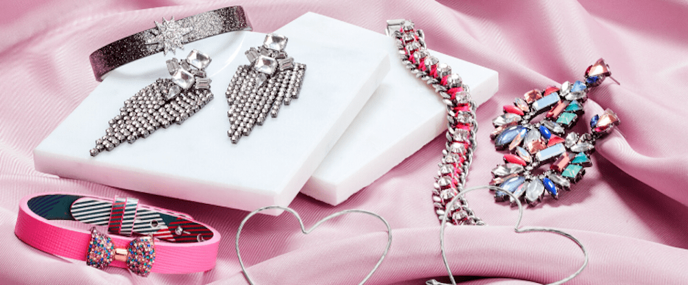 Stella & Dot Strikes Deal With Nordstrom