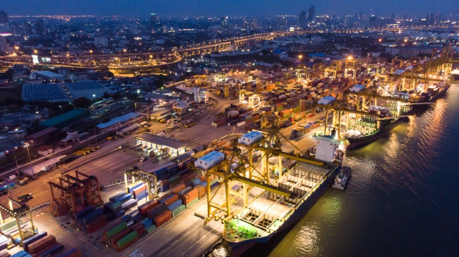 Global trade tensions and protectionist actions could impact the supply chain, hurting credit conditions for U.S. retail and apparel firms.