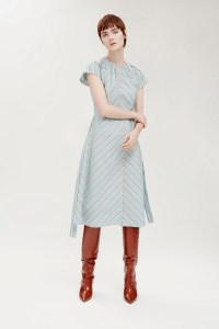 Aknvas Pre-Fall 2020