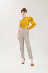 Aknvas Pre-Fall 2020