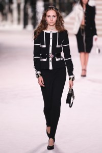 Chanel Métiers d’Art 2020