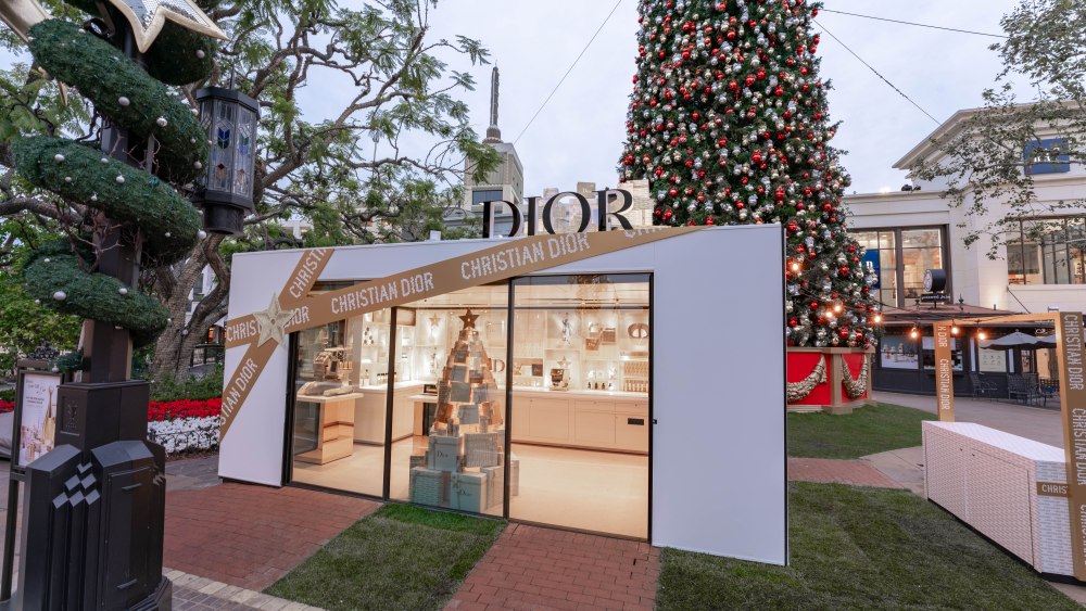 Dior pop-up at The Grove