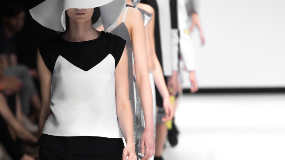 Rivet rounded up articles on fashion’s evolution, including luxury brands’ move to e-commerce, the recent death of a fashion icon and more.