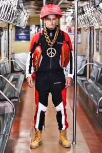 Moschino Pre-Fall 2020