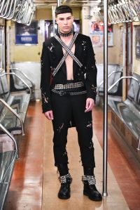 Moschino Pre-Fall 2020