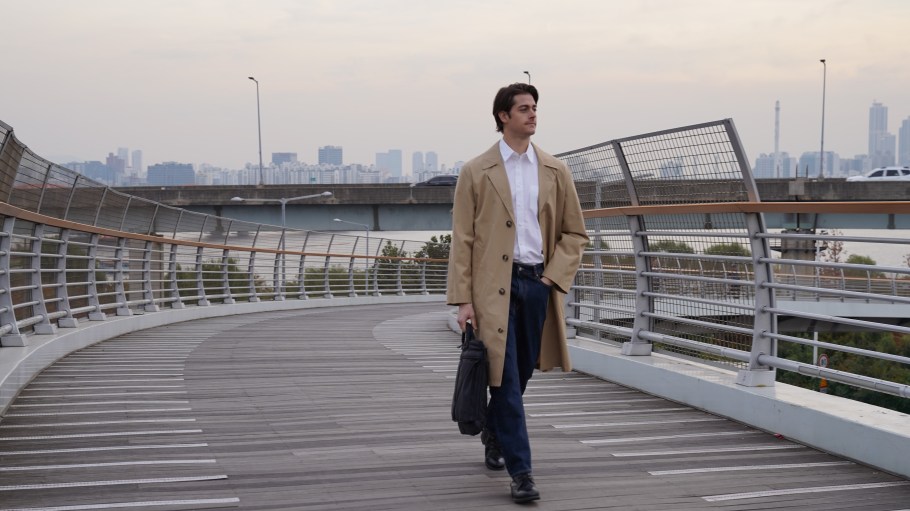 Bagel Labs launched a Kickstarter campaign for PIE, a smart tape measure that promises custom jeans with a precise fit.