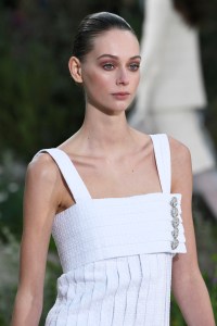 Details at Chanel Couture Spring 2020