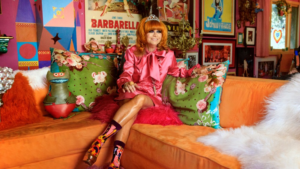 happy socks and linda ramone