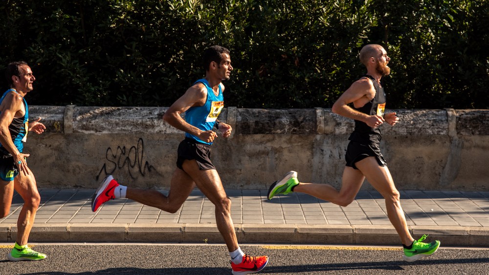 Nike's competition-killing Vaporfly marathon running shoes may avoid a ban by World Athletics as the committee mulls action on footwear technology.
