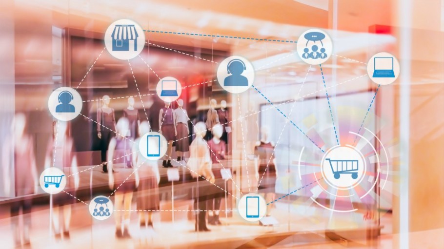 Retailers will work to augment their data-driven omnichannel strategies in 2020, analysts say.