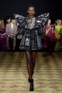 Viktor&Rolf Couture Spring 2020