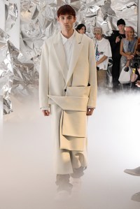 Who Decides War Men's Fall 2020