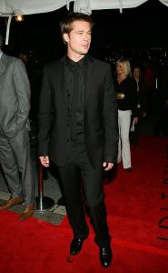 TORONTO - SEPTEMBER 09:  Actor Brad Pitt arrives at the Toronto International Film Festival gala presenation of the film "Babel" held at the Roy Thomson Hall on September 9, 2006 in Toronto, Canada.  (Photo by Evan Agostini/Getty Images)