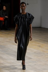 A.W.A.K.E Mode RTW Fall 2020