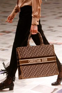 Details at Dior RTW Fall 2020