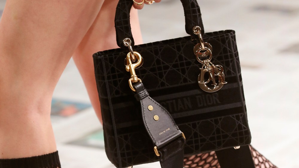 Details at Dior RTW Fall 2020