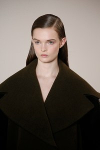 Details at Loewe RTW Fall 2020