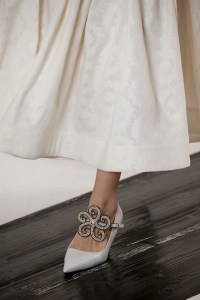 Details at Loewe RTW Fall 2020