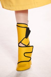 Details at Fendi RTW Fall 2020