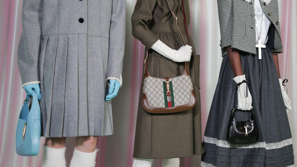 Backstage Gucci RTW Fall 2020
