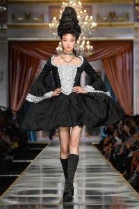 Moschino RTW Fall 2020