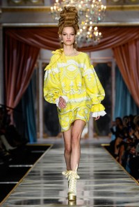 Moschino RTW Fall 2020