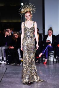 Naeem Khan RTW Fall 2020