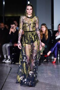 Naeem Khan RTW Fall 2020